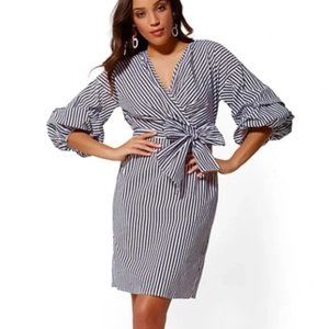 Dress Puff Sleeve Stripe Classic Preppy Size Medium